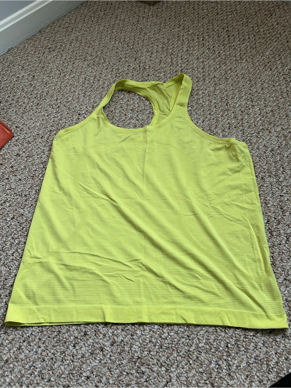 Lululemon Swiftly Tech Racerback 2.0 - Picture 3 of 5